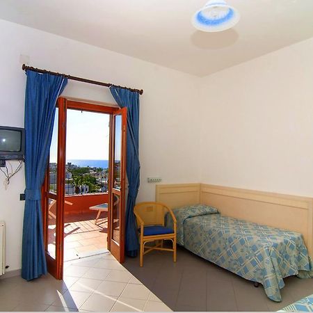 Hotel Terme Castaldi Форио Экстерьер фото